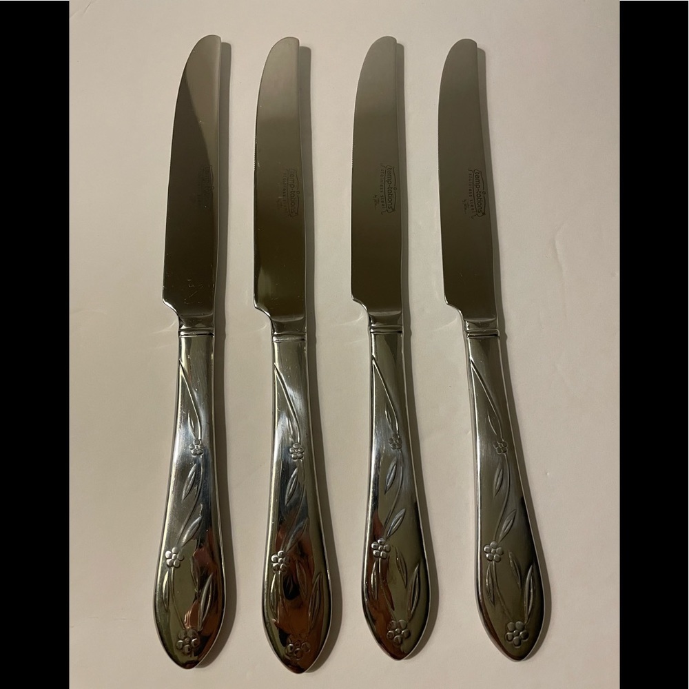 Temp-tations 4-Dinner/Butter Knives Old Floral Floral 18/10 Stainless Flatware